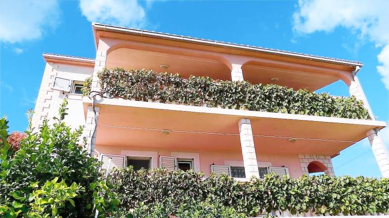 Apartment  Podstražje
