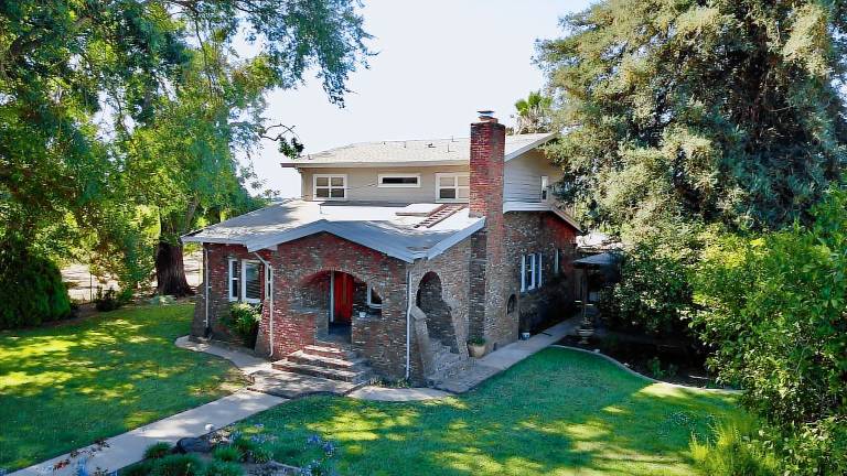 House North Woodbridge