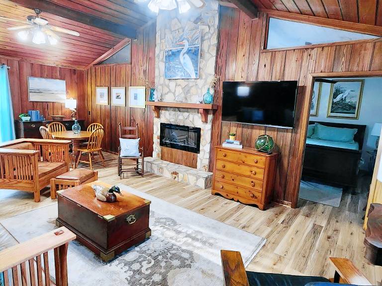 Cabin  Indian Pass