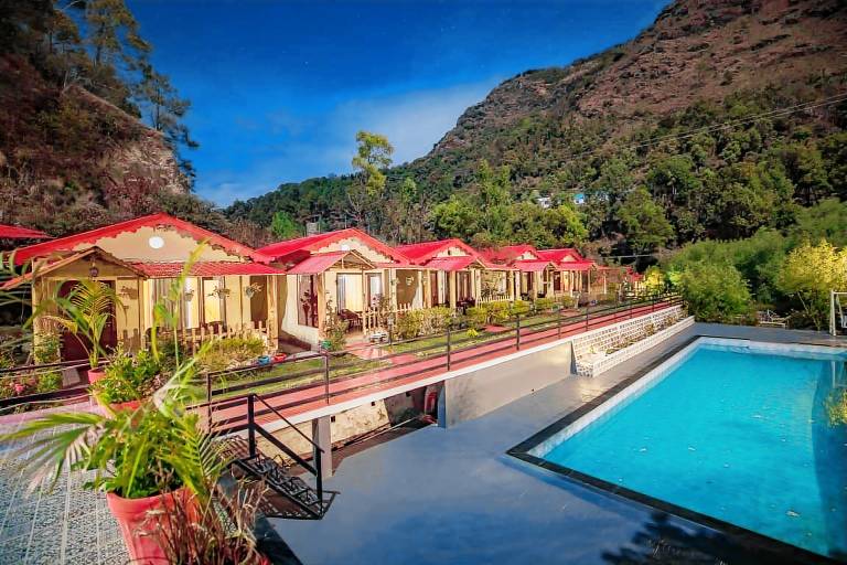 Resort Nainital Lake