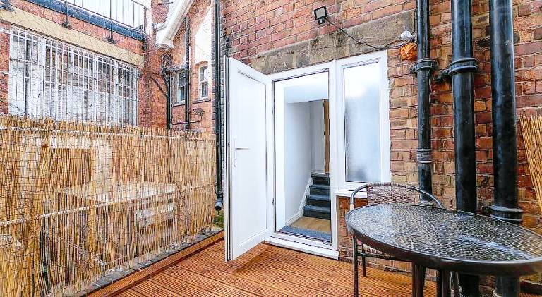 House with patio | Suitable for remote work | Dogs allowed — photo 4