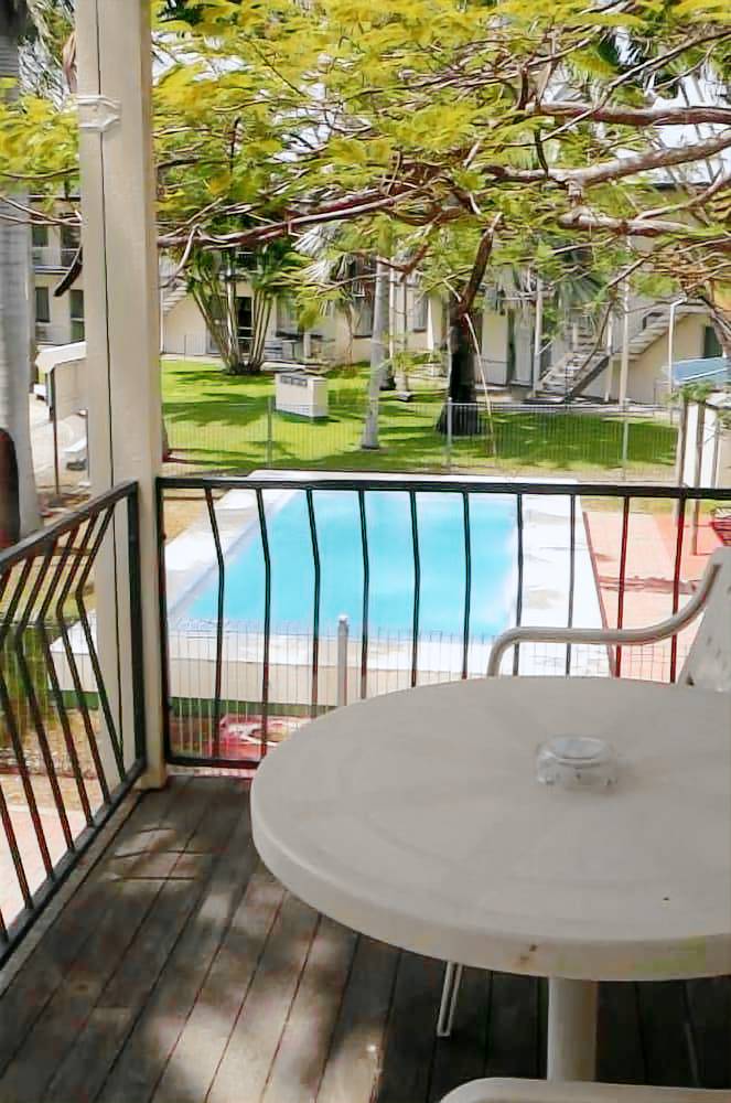 Apartment  Bowen