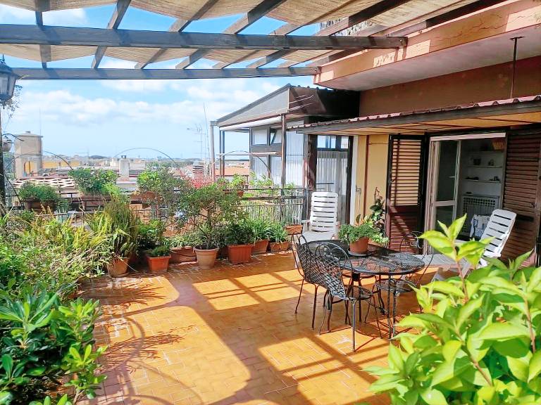 Big Terrace Grand House (New!) in Rome