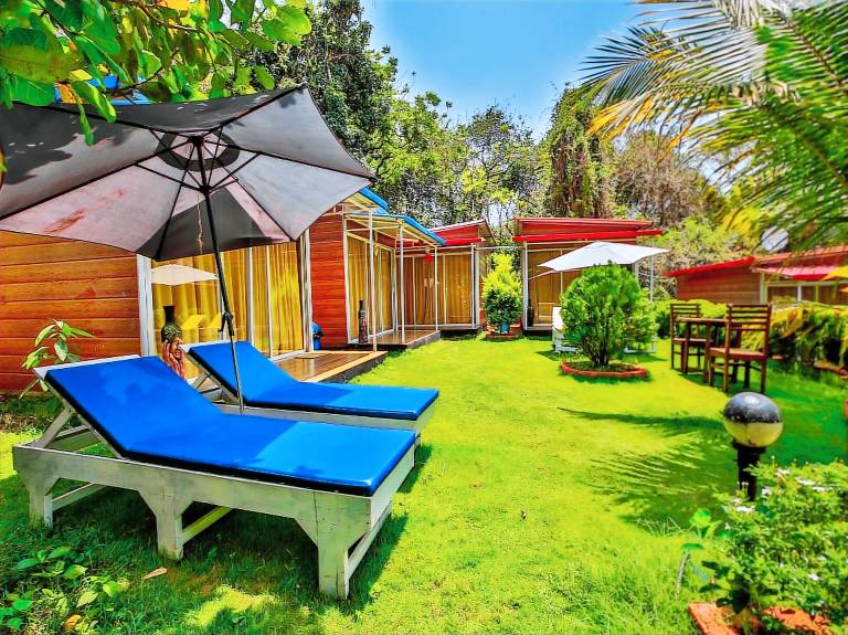 Resort Ozran Beach