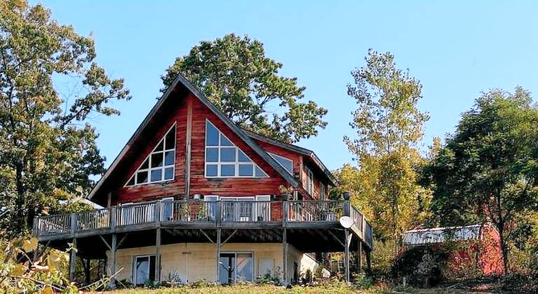Vacation home with 2 rooms for 6 persons in Senec