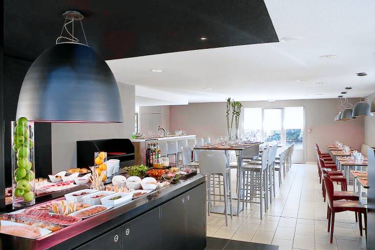 Campanile Clermont Ferrand Sud Issoire Hotel — photo 4
