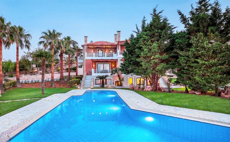 Kissos Luxury villa with private pool platanias in Platanias