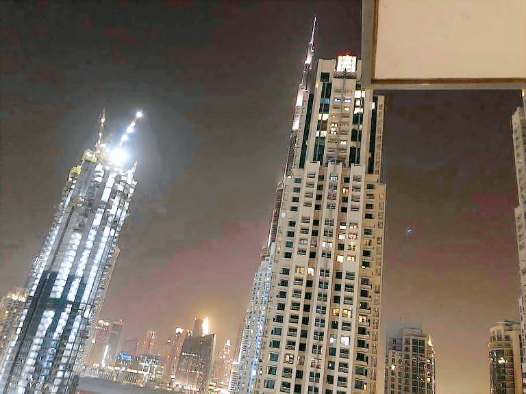 Apartment with hot tub & private pool | Close to Burj Khalifa | Good for workation in Dubai