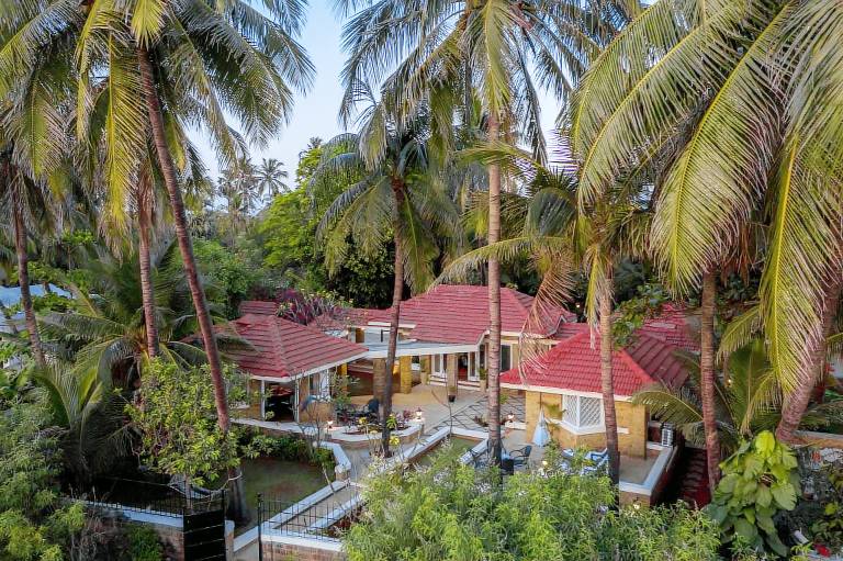 House  Kandiwali West