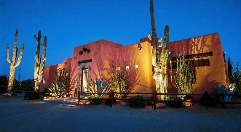 279 m&sup2; Ferienhaus