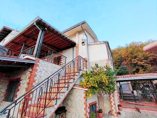 Casa Atina