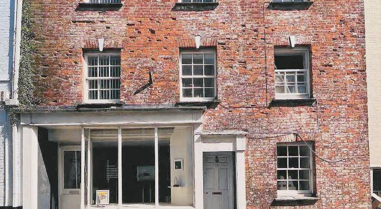Breathtaking High Street Townhouse With Stunning Sea Views at 'The Old Fishermans Townhouse' in Falmouth