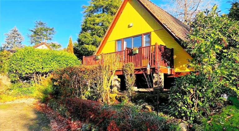 Lodge with garden, barbeque & terrace in Blairgowrie