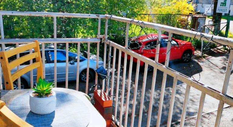 Trendy Old Town Area - Paupys Nature Treat & Free Parking — photo 4