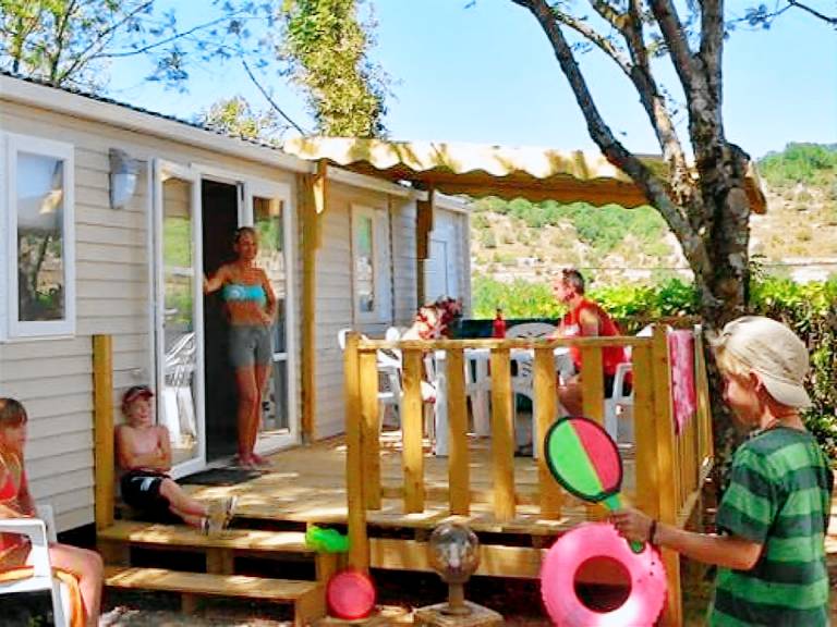 FAMILY climatisé DIMANCHE