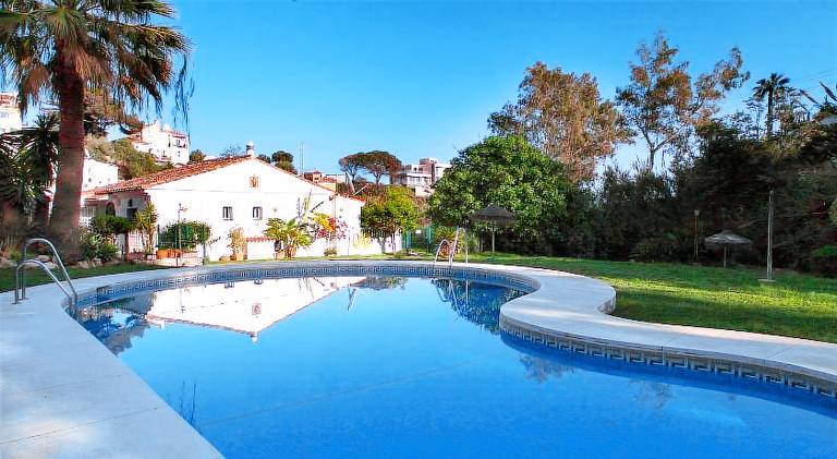 Vacation home with pool | Close to the beach | Pets allowed in Benalmádena