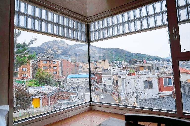 House Jongno-gu