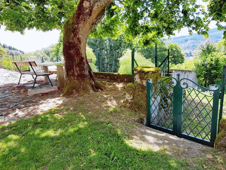 Gite with garden & patio | Pet-friendly — photo 4