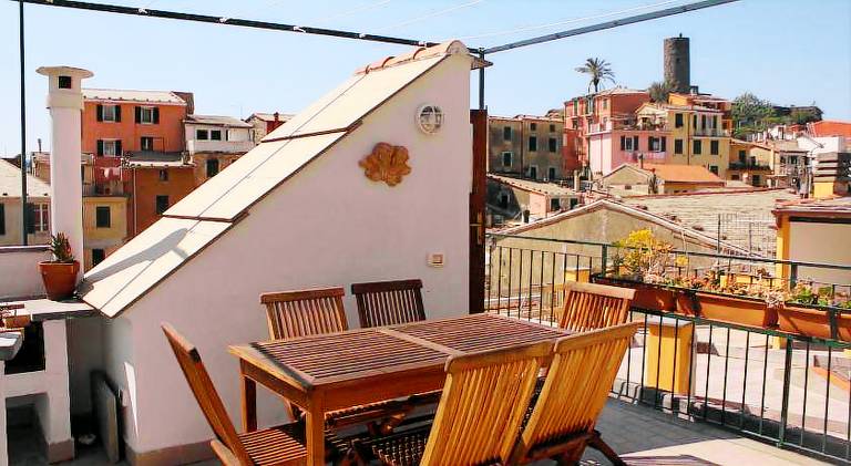 Wonderful rental apartment | Close to the beach | Pet-friendly in Vernazza