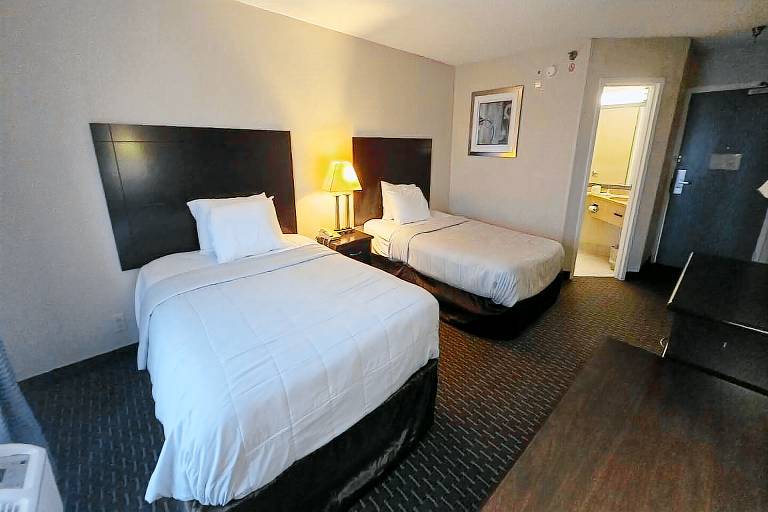 Lodge Cuyahoga Falls