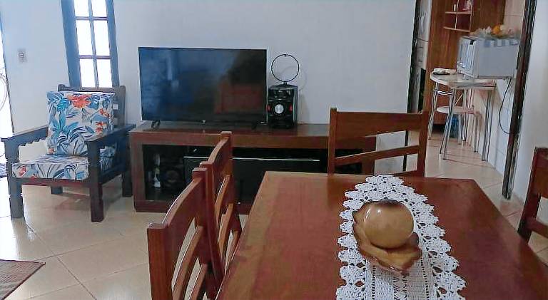House | Pets allowed — photo 3