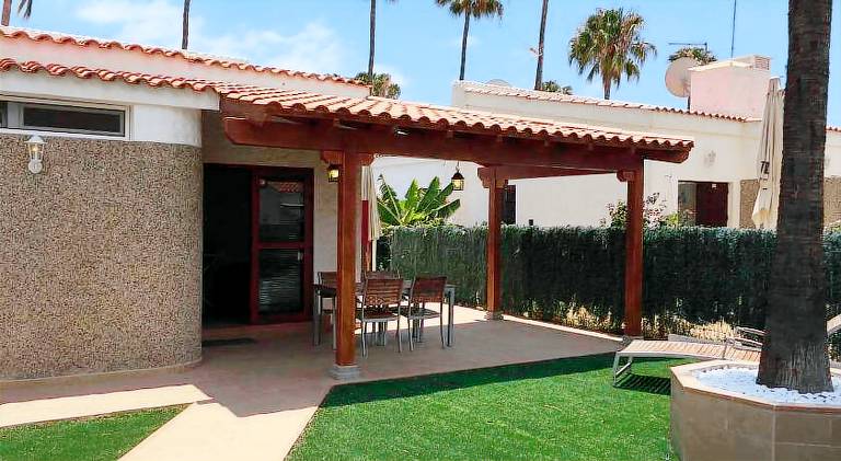 House with pool & garden in San Bartolomé de Tirajana