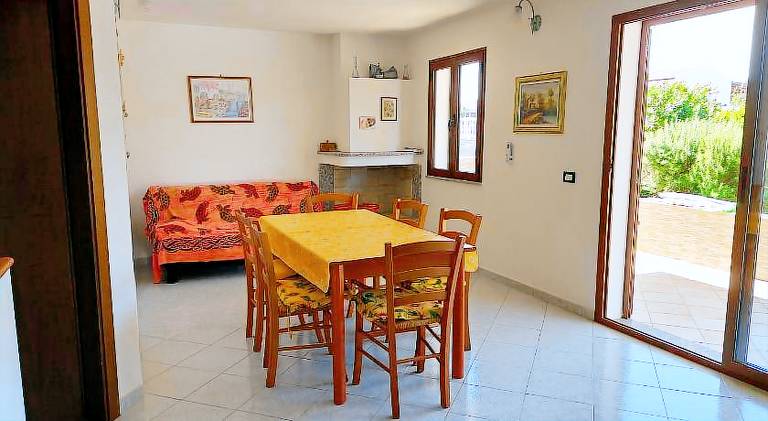 House with 3 rooms for 6 persons — photo 5