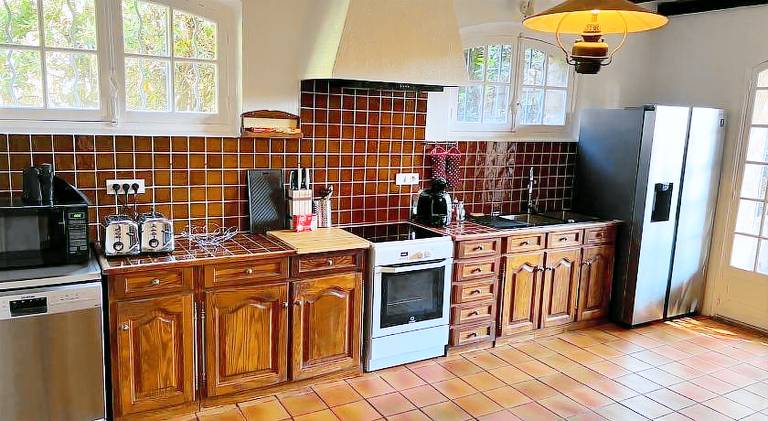 Villa with pool — photo 2