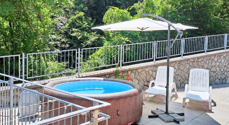 Villa with hot tub in Opatija
