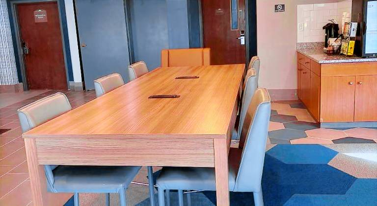 Microtel Inn & Suites by Wyndham Denver Airport — photo 5