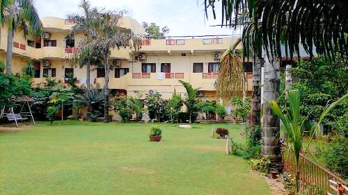OYO Flagship 22531 C Scheme Ashok Nagar