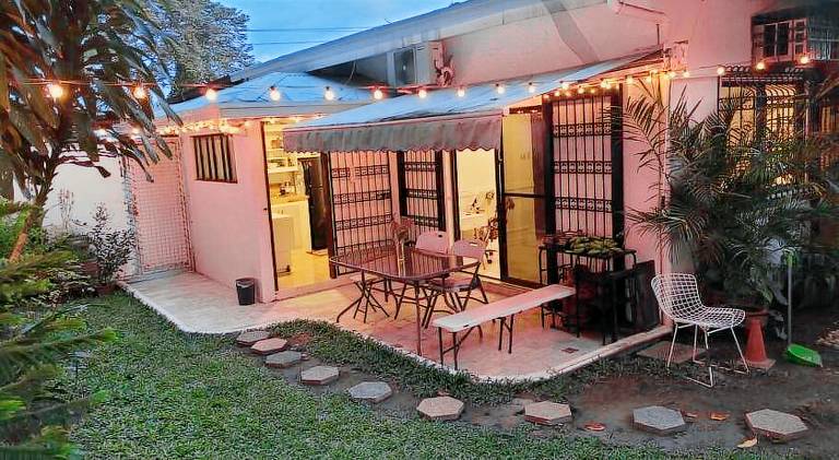 House | Pets allowed in Angeles City