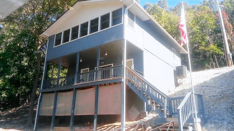 Cabin  Lake Ozark