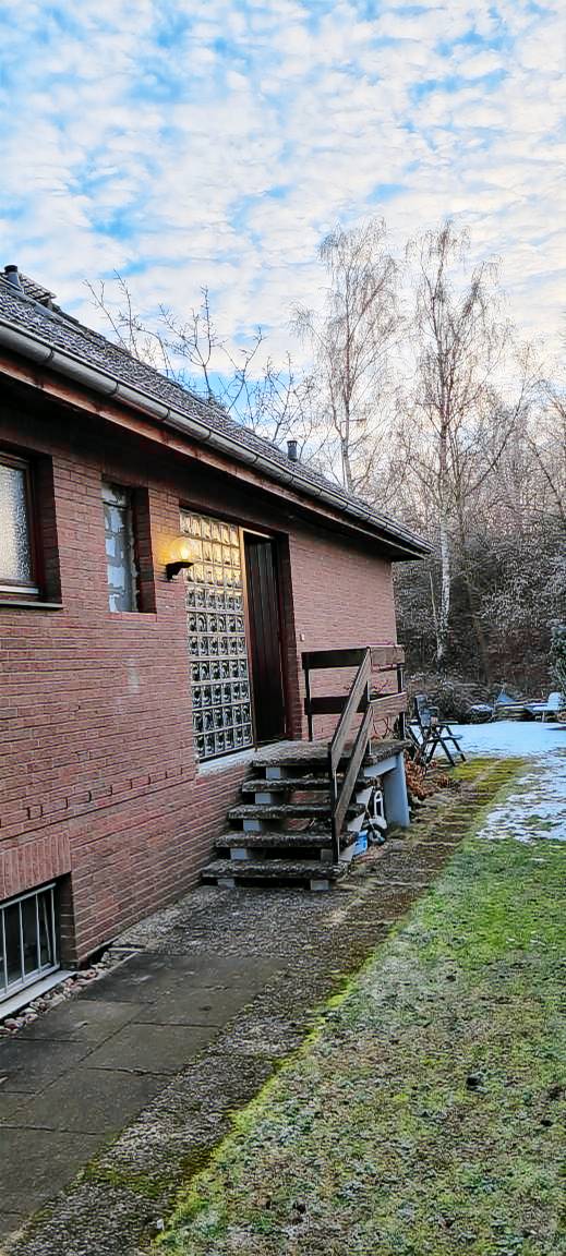 Holiday apartment with fast internet | Garden view | Good for workation in Garbsen