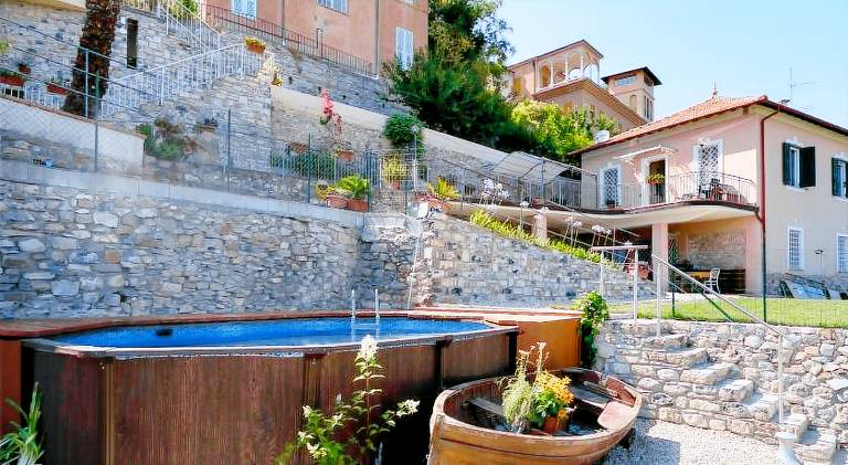 House with garden, private pool & patio — photo 4