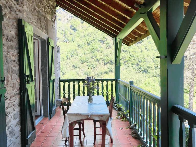 Casa  Borce