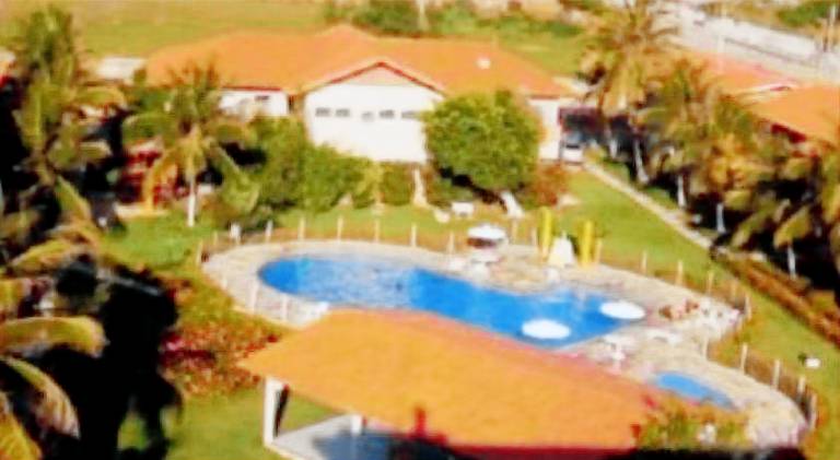 Apartment with pool & garden in Fortaleza