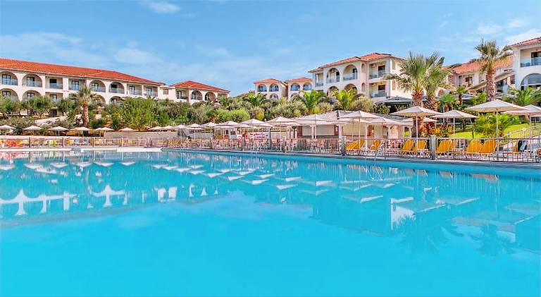 Akrathos Beach Hotel — photo 2