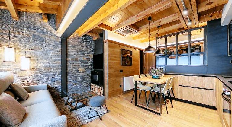 Serviced apartment with terrace | Pets are welcome — photo 2