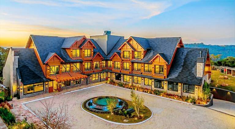 Chateau Laghetto Collection Oficial in Gramado