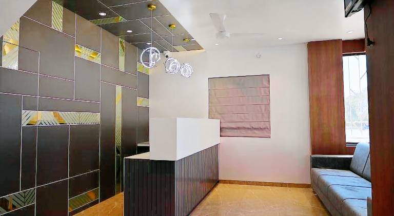 HOTEL D SQUARE — photo 4