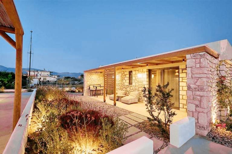 Κατάλυμα Paralia Vrachos