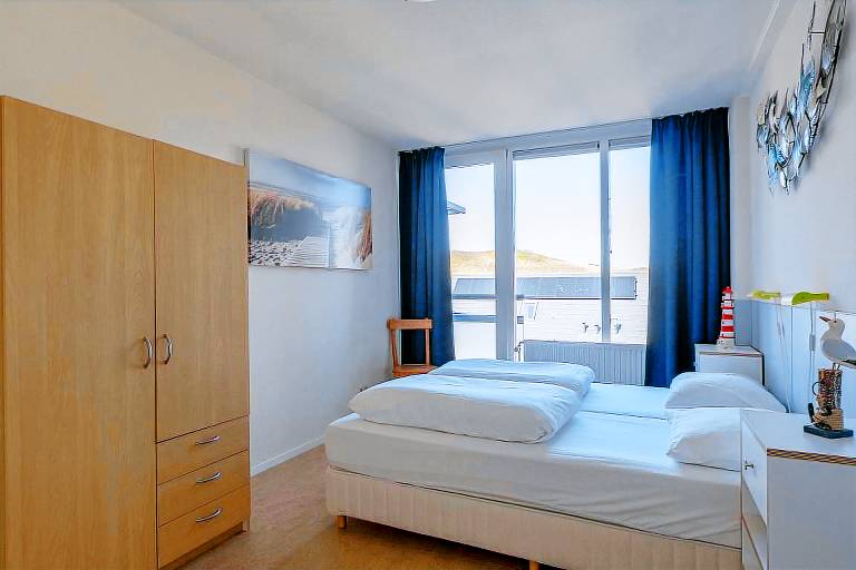 Holiday apartment with yard & patio | Beach nearby | Pets allowed — photo 3