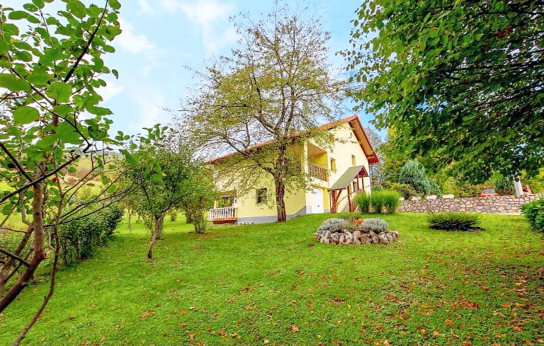Apartma Severin na Kupi