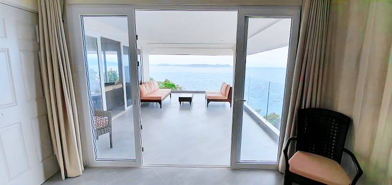 150 m&sup2; Apartment mit Hotelservice