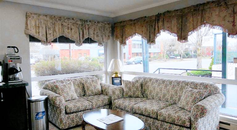 Knights Inn Salem — photo 2
