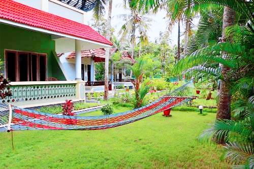 Resort  Varkala Beach