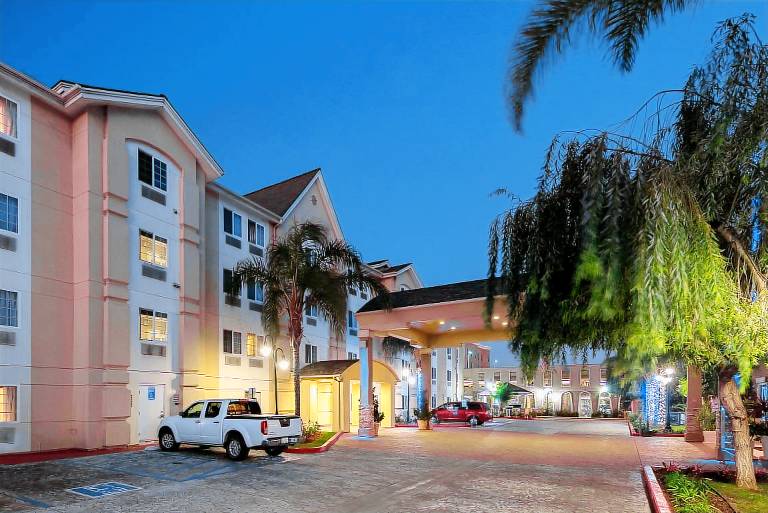 Candlewood Suites LAX Hawthorne By IHG in Hawthorne, CA