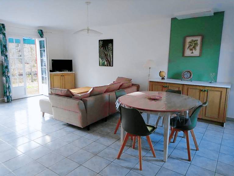 Gite with garden, terrace & BBQ — photo 3