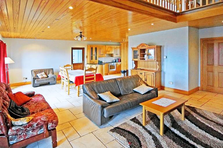 Fully equipped cottage | Water view | Pets allowed — photo 5